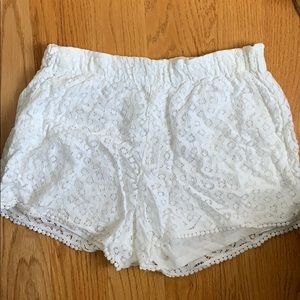 H&M Flowy White Chrocheted Shorts